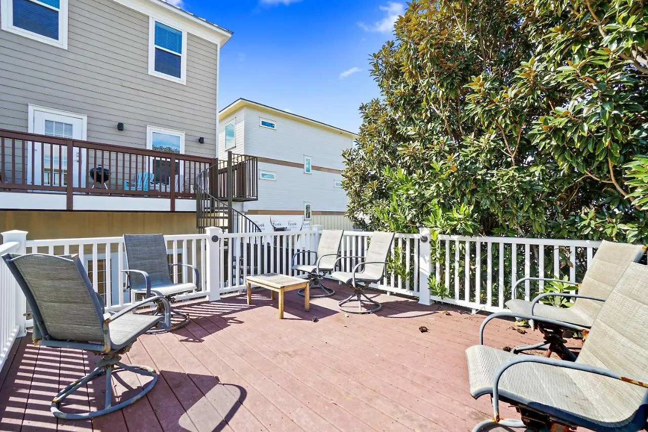 Beach House - Sunny Daze Panama City Beach 0*,  ABD